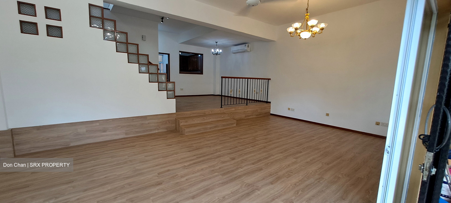 Pasir Ris Beach Park (D18), Terrace #440372721